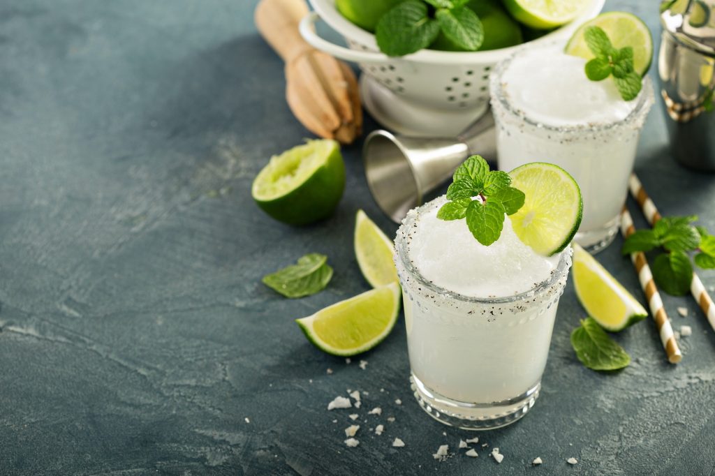 Frozen lime and mint margarita