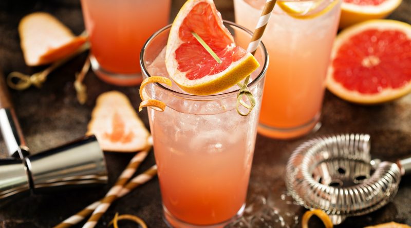 Grapefruit cocktail in tall glasses